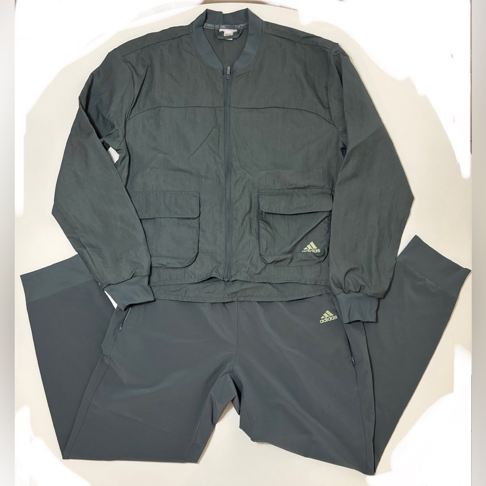 Adidas Women's Lightweight Track Jacket/Pants. Like new, worn just one time.